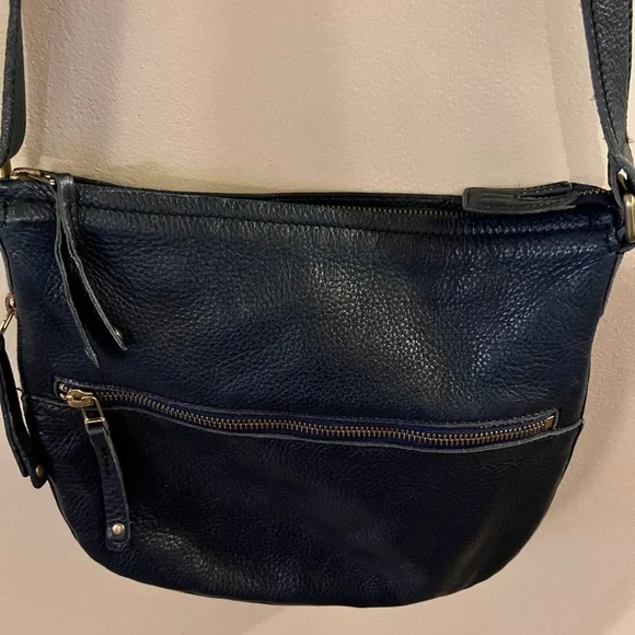 Navy Blue Roots Purse - Picture 2 of 12